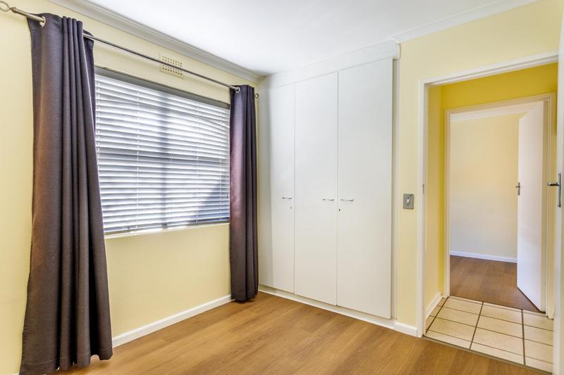 To Let 3 Bedroom Property for Rent in Pinelands Western Cape